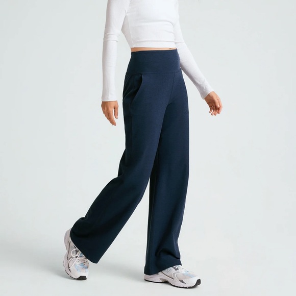 Beyond Yoga Space Dye Laid Back Wide Leg Pant - Picture 1 of 3